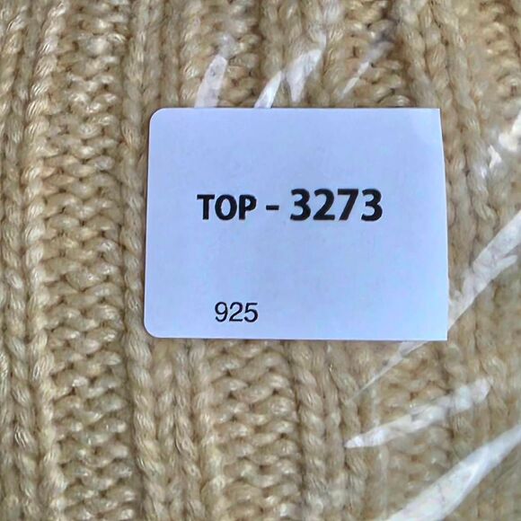 Express Cream Off Shoulder Chunky Knit Sweater M - Picture 7 of 7